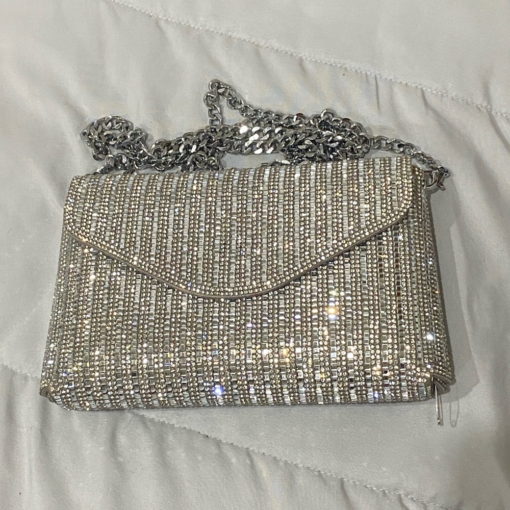Elegant Silver Chain Clutch
